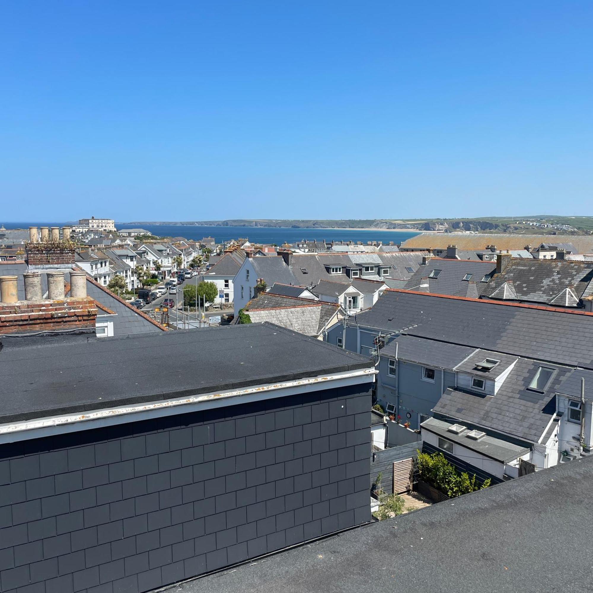 Breakers Guest House New Quay Extérieur photo